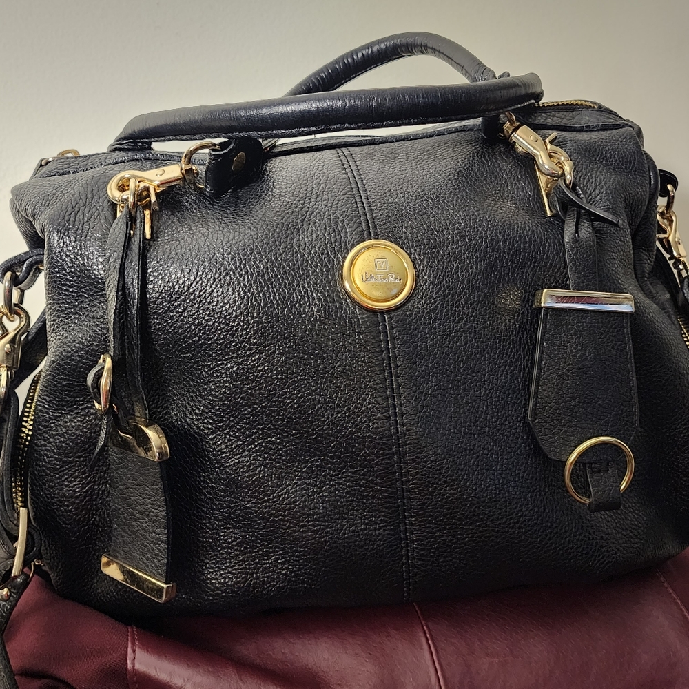 Handbags - Picture 7 of 11